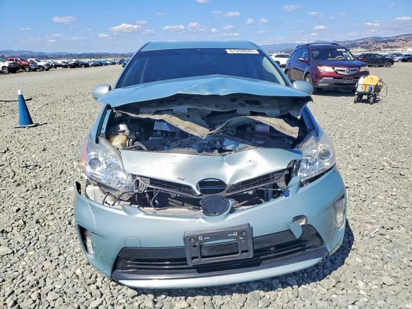 2015 TOYOTA PRIUS