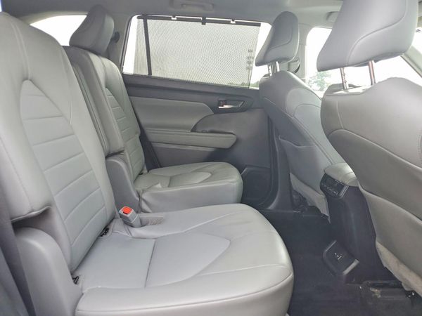 2022 TOYOTA HIGHLANDER
