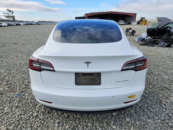 2019 TESLA MODEL 3