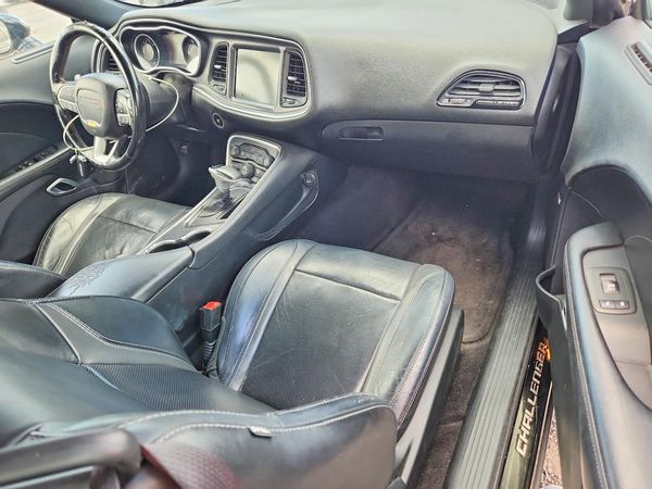 2015 DODGE CHALLENGER SXT Plus
