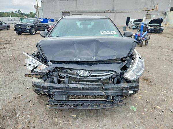 2017 HYUNDAI ACCENT SE Base