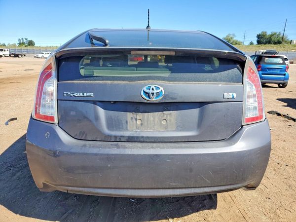 2015 TOYOTA PRIUS