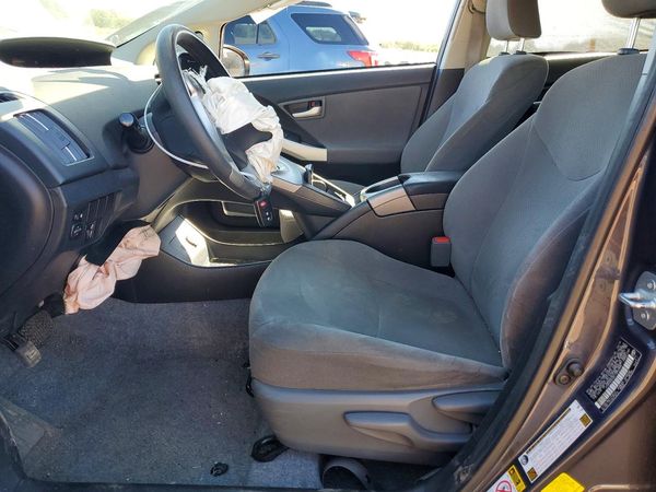 2015 TOYOTA PRIUS