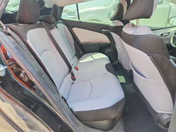 2019 TOYOTA PRIUS