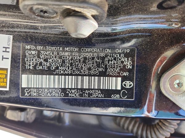 2019 TOYOTA PRIUS