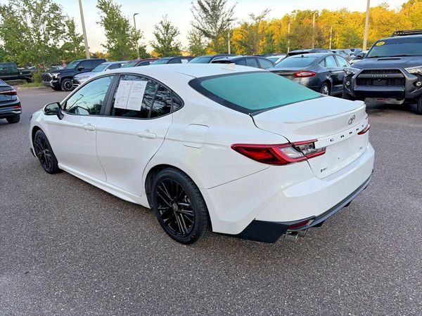 2025 TOYOTA CAMRY