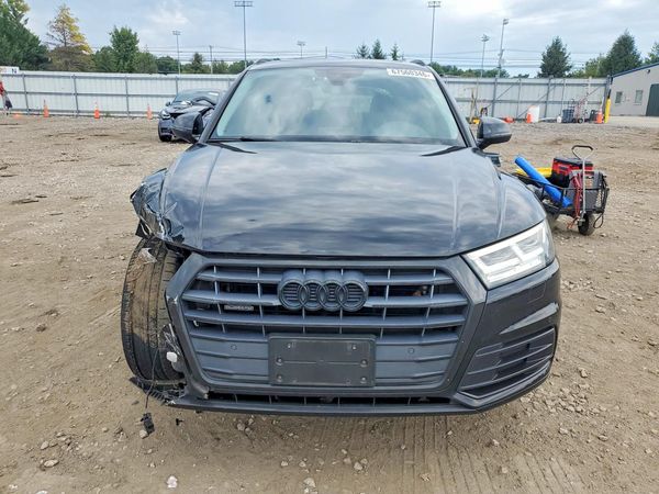 2019 AUDI Q5 quattro Premium Plus