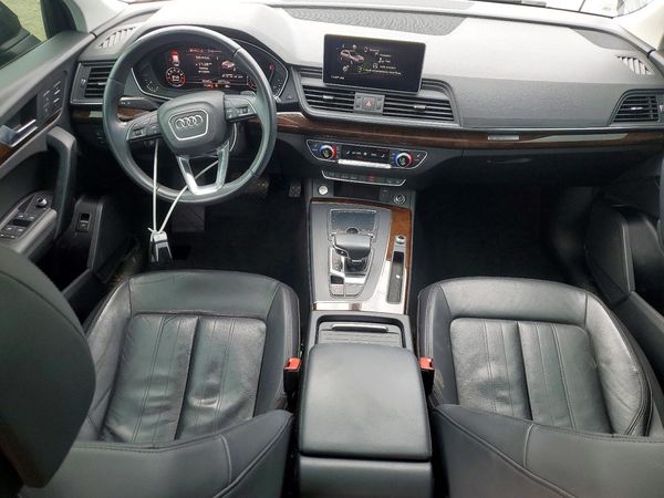 2019 AUDI Q5 quattro Premium Plus