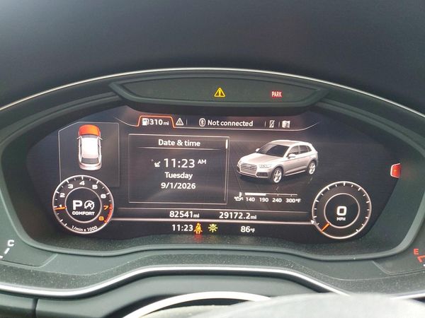2019 AUDI Q5 quattro Premium Plus