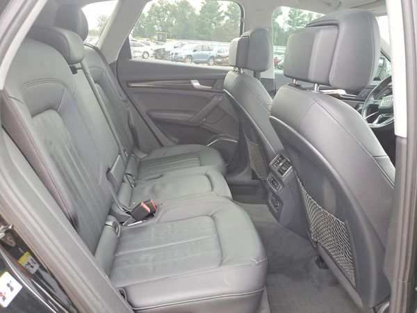 2019 AUDI Q5 quattro Premium Plus