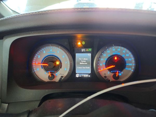 2019 TOYOTA SIENNA SE/SE Premium
