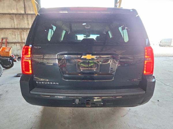 2015 CHEVROLET SUBURBAN LT