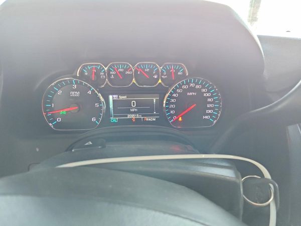 2015 CHEVROLET SUBURBAN LT