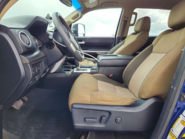 2014 TOYOTA TUNDRA SR5 — DENT
