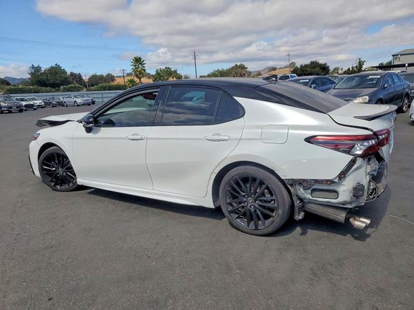 2022 TOYOTA CAMRY