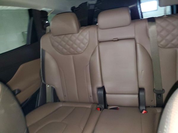 2022 HYUNDAI SANTA FE SEL Premium