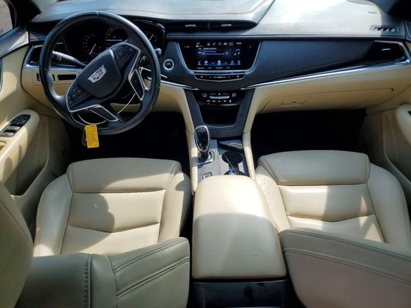 2018 CADILLAC XT5