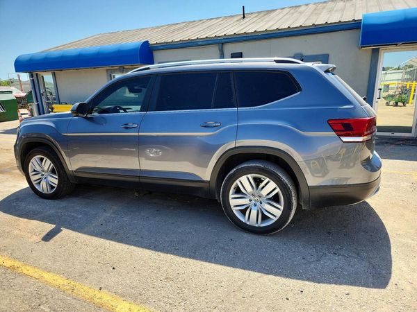 2019 VOLKSWAGEN ATLAS SE