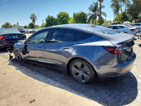2022 TESLA MODEL 3 — DSRA