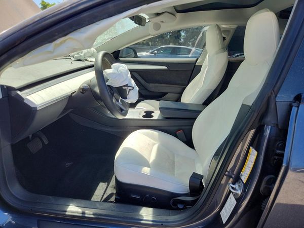2022 TESLA MODEL 3 — DENT