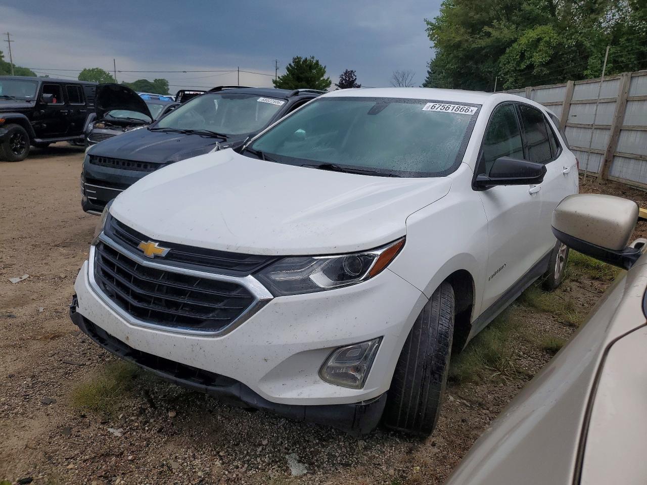 2019 CHEVROLET EQUINOX LS — Front 3/4