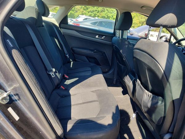 2021 KIA K5