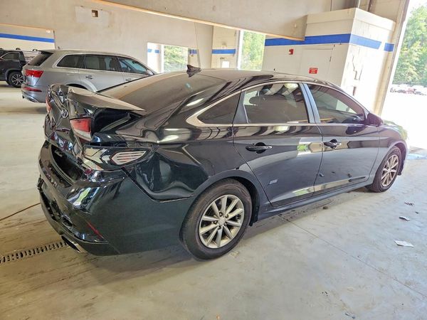2018 HYUNDAI SONATA SE, Eco