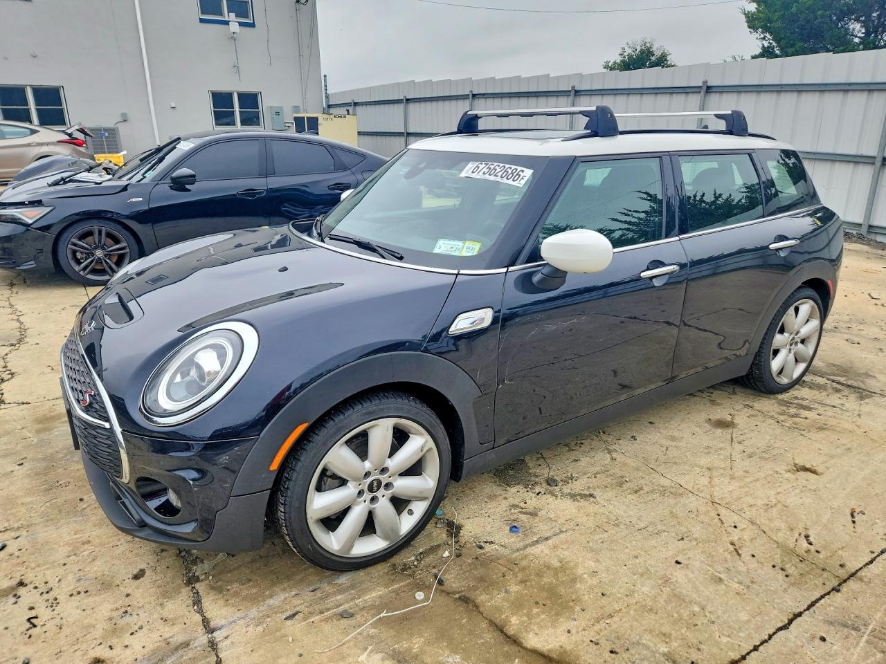 2021 MINI COOPER — Front 3/4