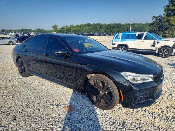 2018 BMW 750