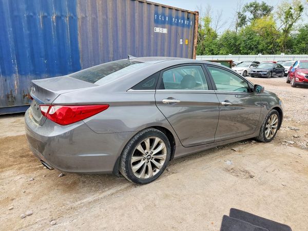 2012 HYUNDAI SONATA