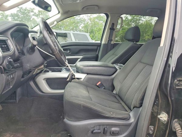 2018 NISSAN TITAN
