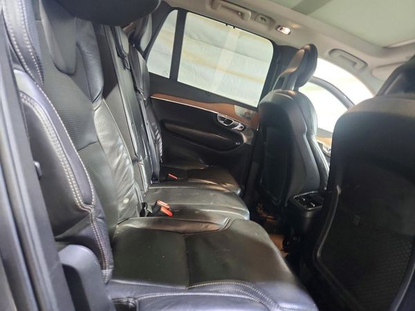 2016 VOLVO XC90