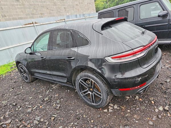 2021 PORSCHE MACAN S
