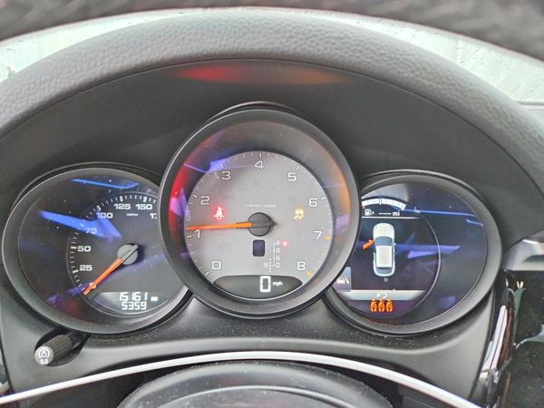 2021 PORSCHE MACAN S