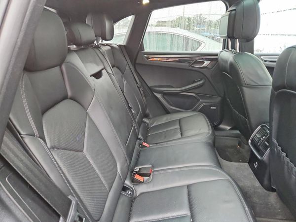 2021 PORSCHE MACAN S