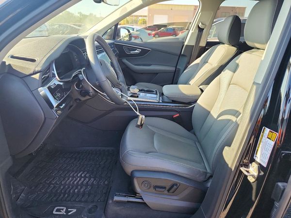 2025 AUDI Q7