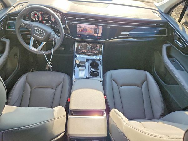 2025 AUDI Q7