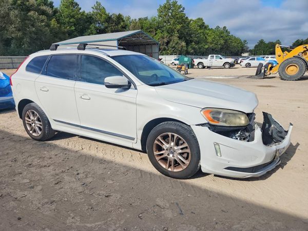 2014 VOLVO XC60