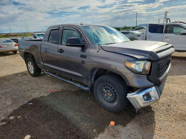 2014 TOYOTA TUNDRA SR5
