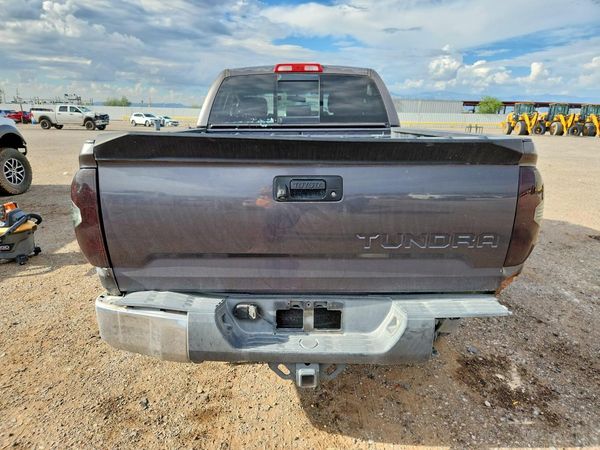 2014 TOYOTA TUNDRA SR5