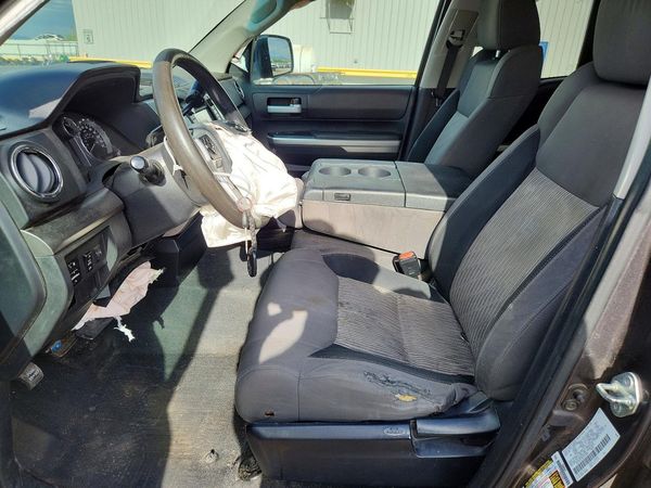 2014 TOYOTA TUNDRA SR5