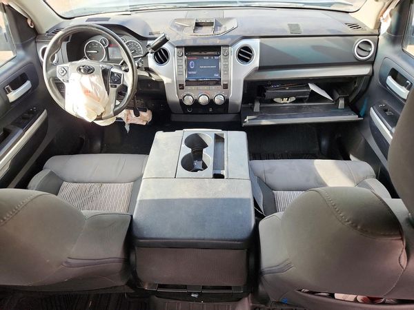 2014 TOYOTA TUNDRA SR5