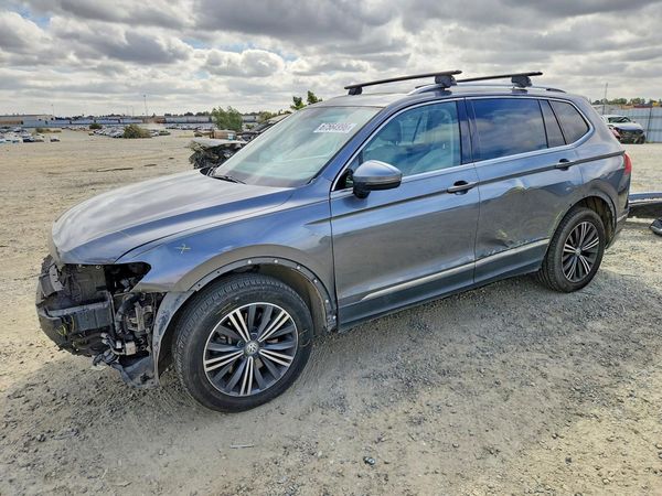 2018 VOLKSWAGEN TIGUAN SE, 4Motion SEL