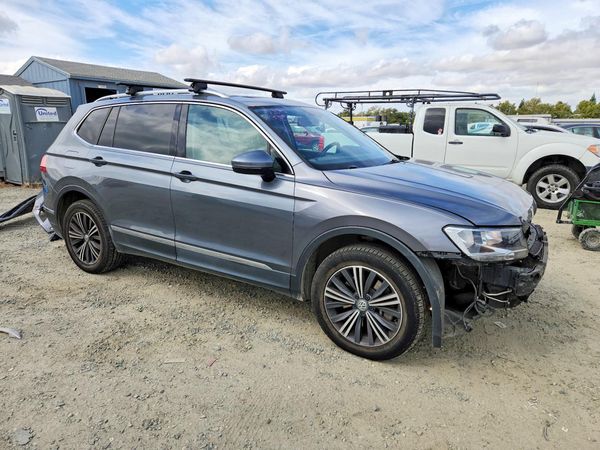 2018 VOLKSWAGEN TIGUAN SE, 4Motion SEL
