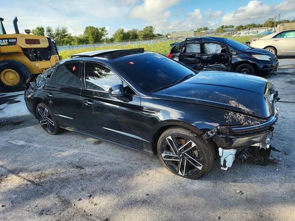 2025 HYUNDAI SONATA N Line — Passenger 3/4