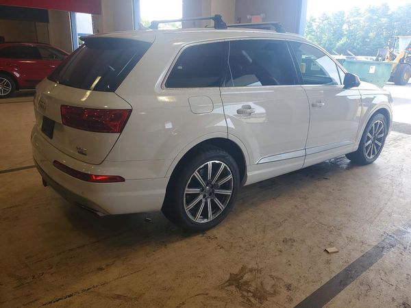 2018 AUDI Q7