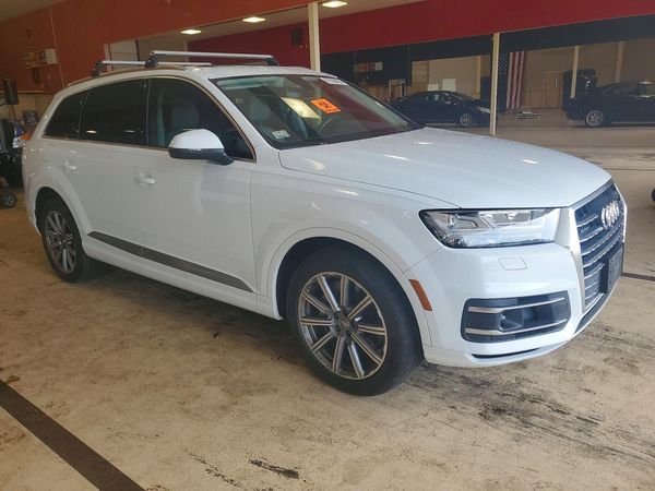 2018 AUDI Q7