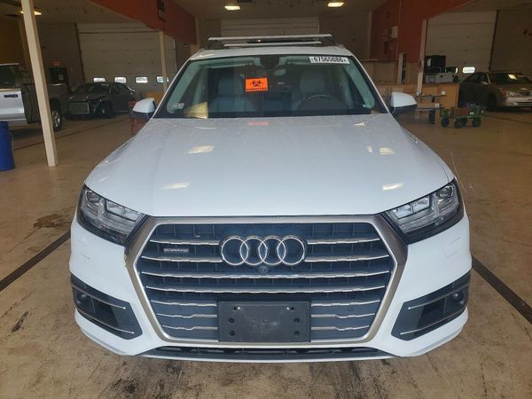 2018 AUDI Q7