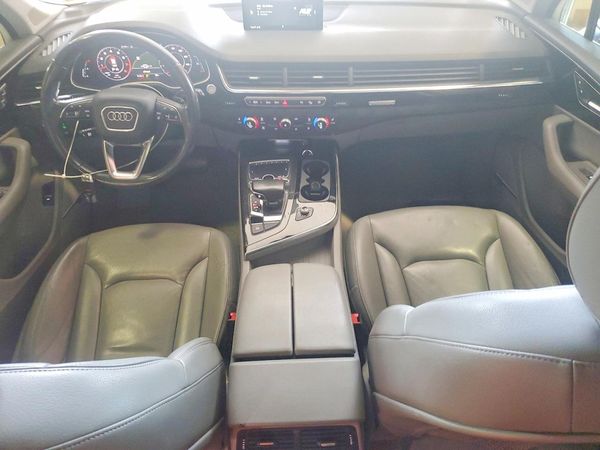 2018 AUDI Q7