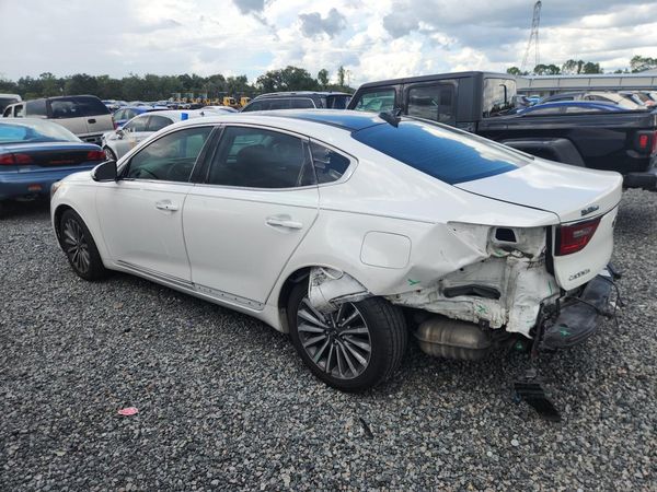 2017 KIA CADENZA